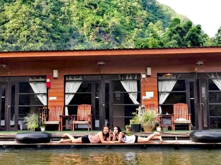 Ou River House Nong Khiaw ภายนอก รูปภาพ
