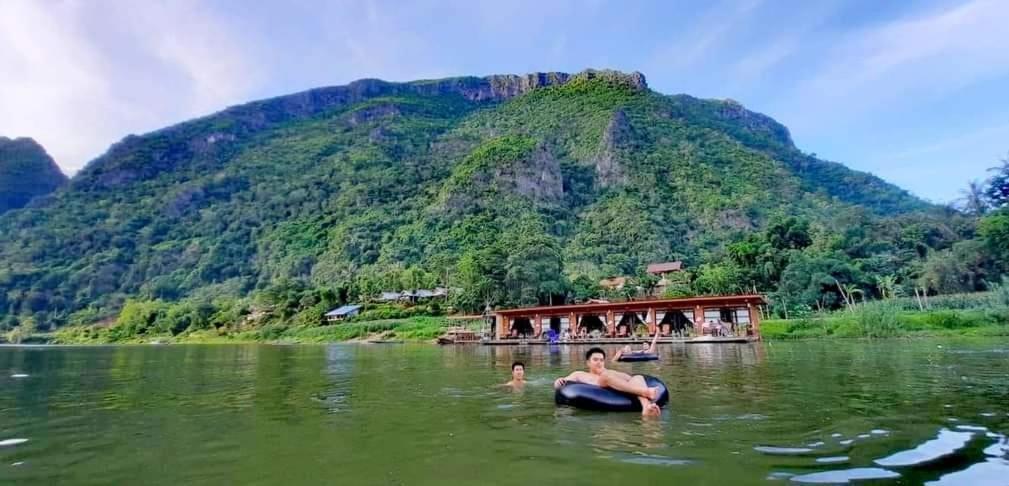 Ou River House Nong Khiaw ภายนอก รูปภาพ