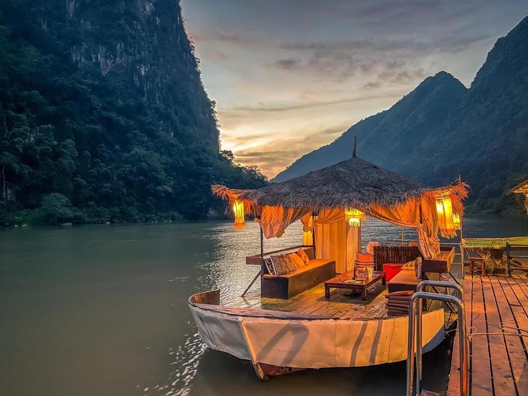 Ou River House Nong Khiaw ภายนอก รูปภาพ