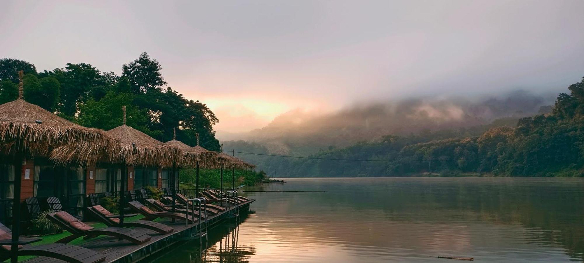 Ou River House Nong Khiaw ภายนอก รูปภาพ