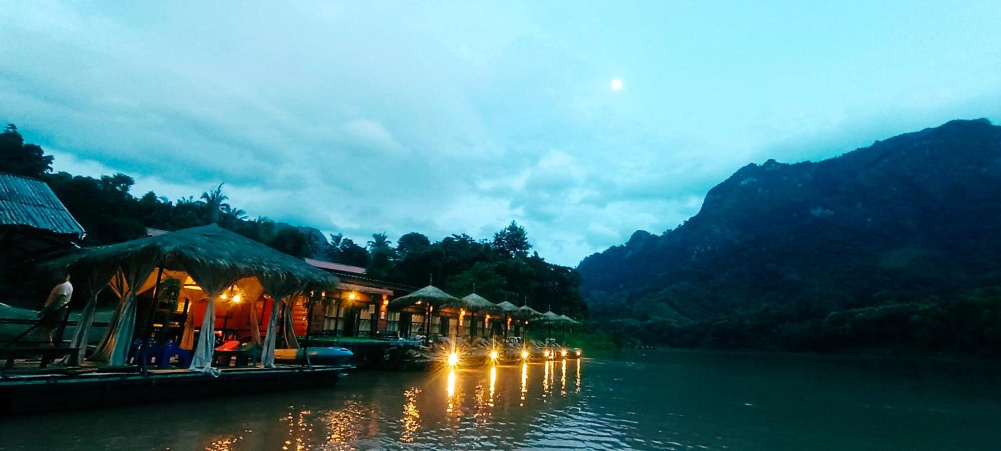 Ou River House Nong Khiaw ภายนอก รูปภาพ