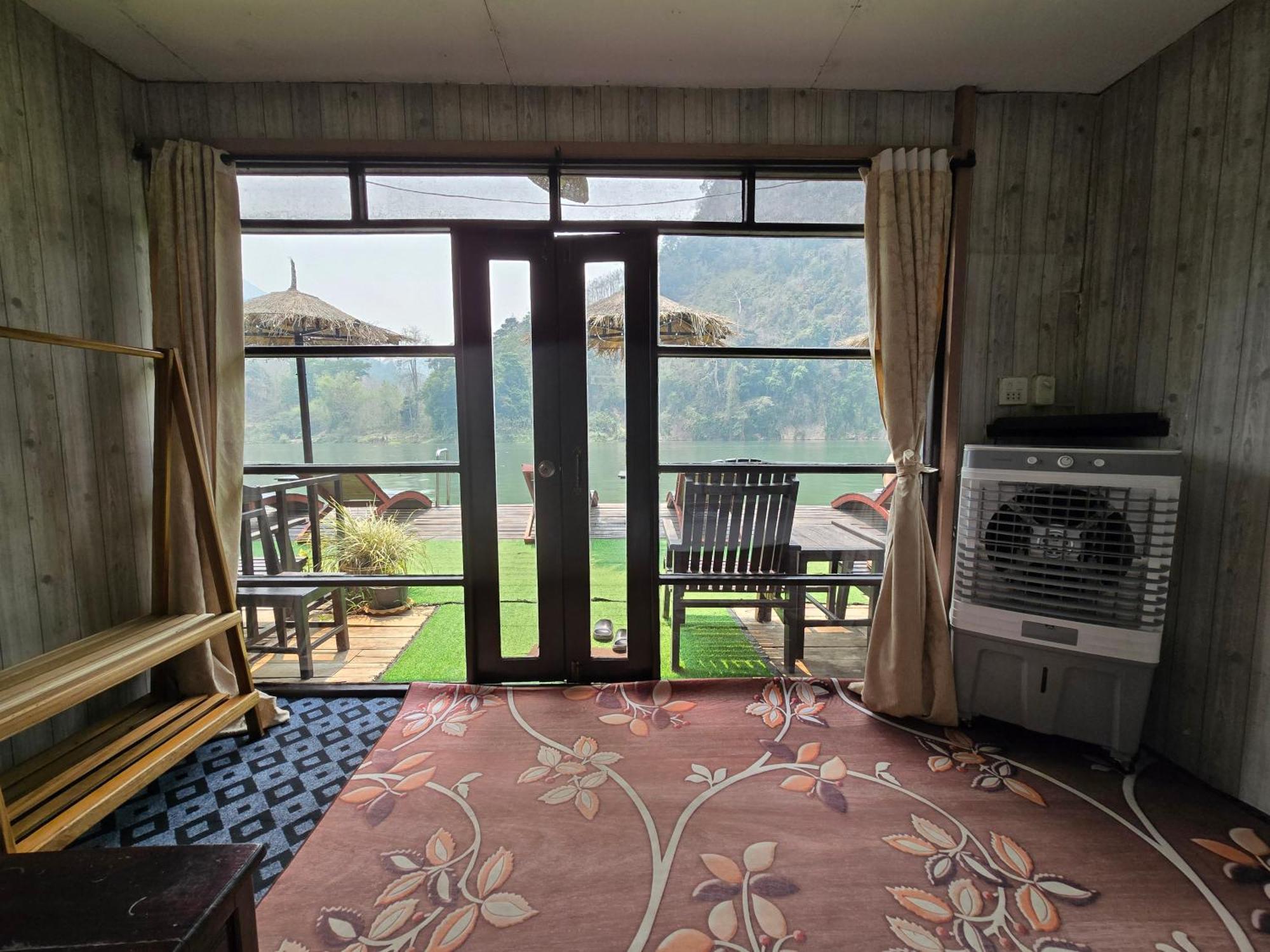 Ou River House Nong Khiaw ภายนอก รูปภาพ